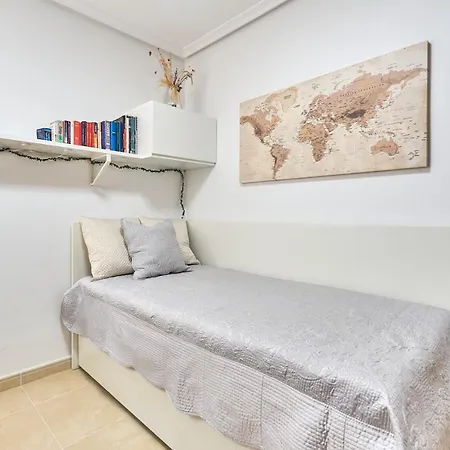 Lägenhet 3 Beds 4 Pax Locos Torrevieja